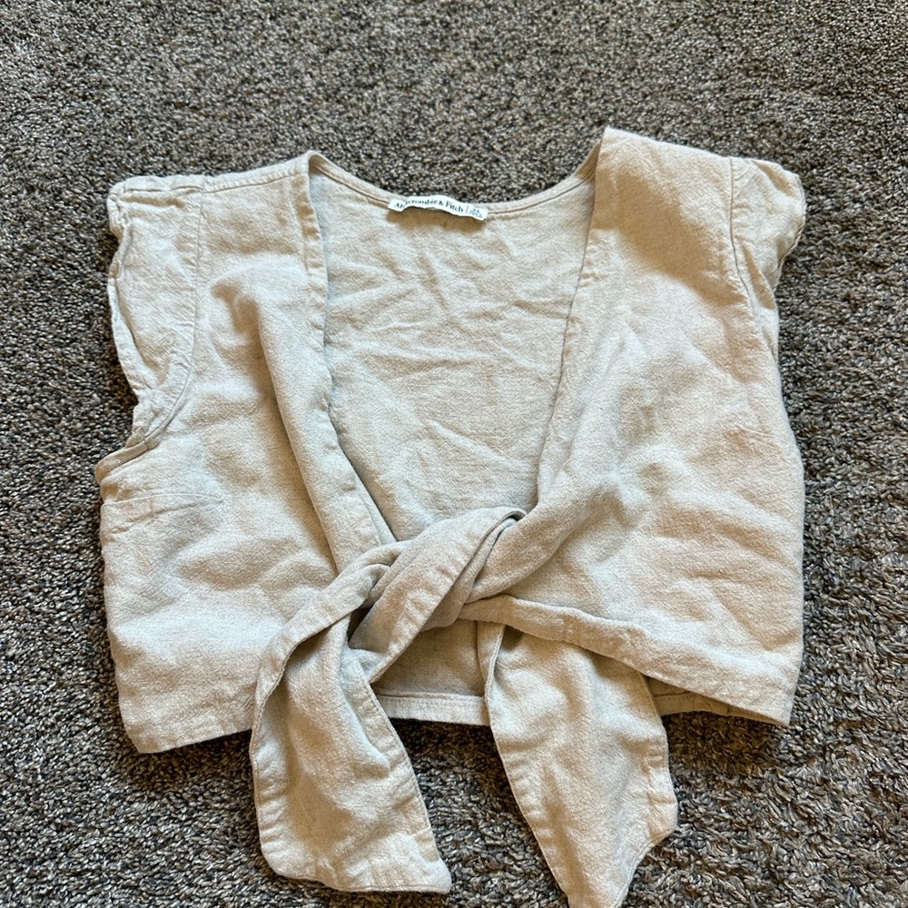 Abercrombie & Fitch Tie-Front Linen Top